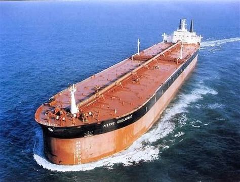 super oil tanker ships
